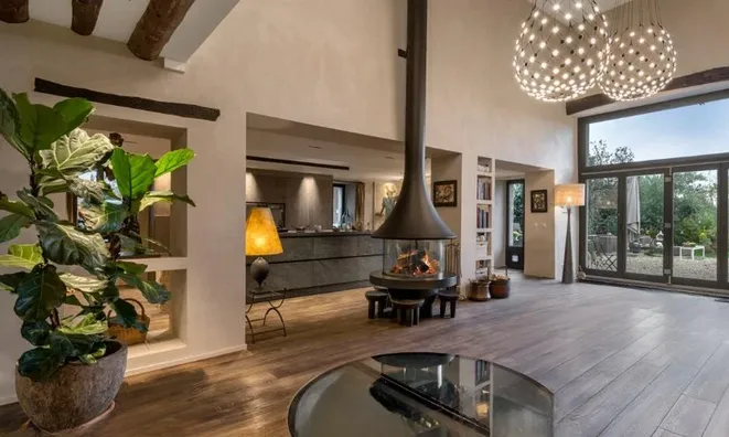 Недвижимость Villa 20 rooms: 4