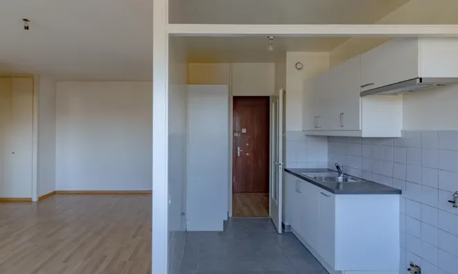 Недвижимость Apartment 3 rooms: 3
