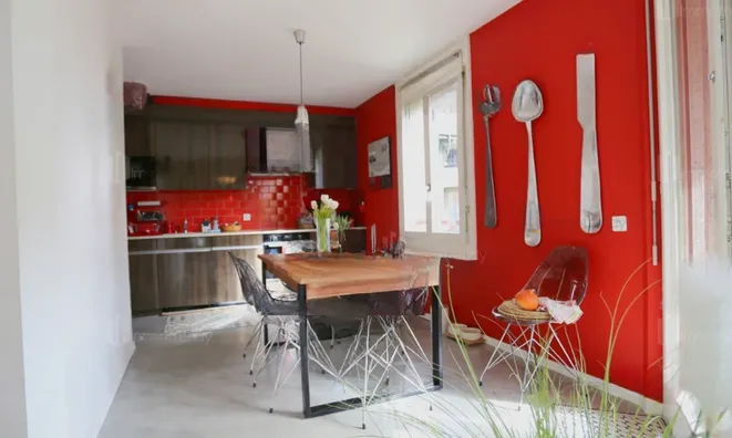 Недвижимость Apartment 6 rooms: 4