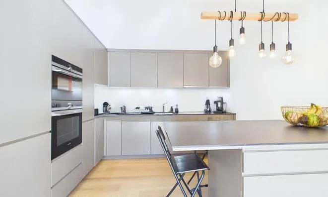 Недвижимость Single house 6 rooms: 2