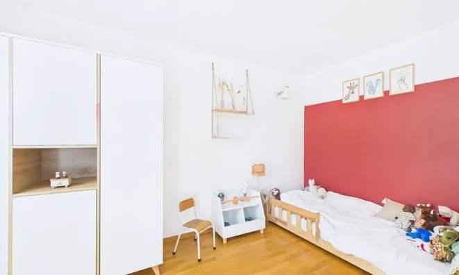 Недвижимость Single house 6 rooms: 8
