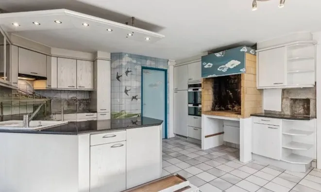 Недвижимость Single house 8 rooms: 5