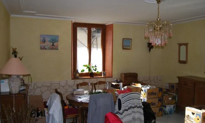 Недвижимость Bifamiliar house 6 rooms: 3
