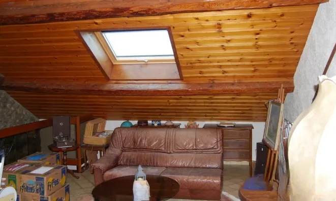 Недвижимость Bifamiliar house 6 rooms: 4