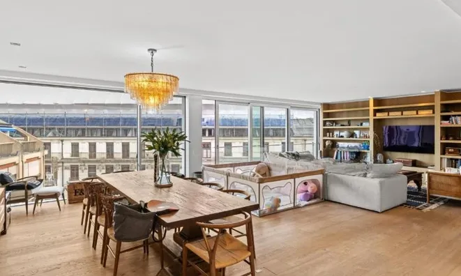 Недвижимость Apartment 5 rooms: 1