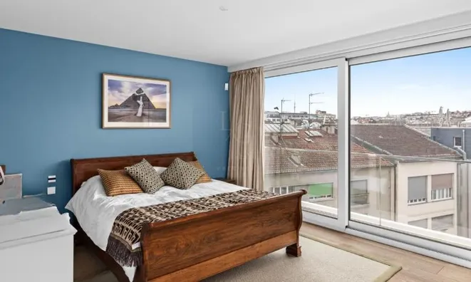Недвижимость Apartment 5 rooms: 8