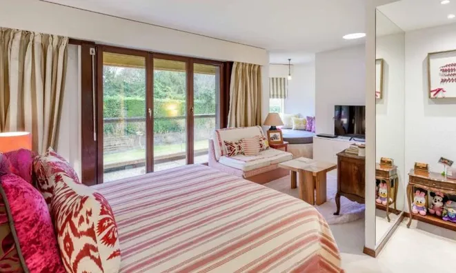 Недвижимость Single house 11 rooms: 2