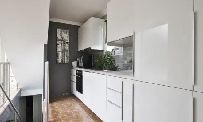 Недвижимость Single house 5 rooms: 4