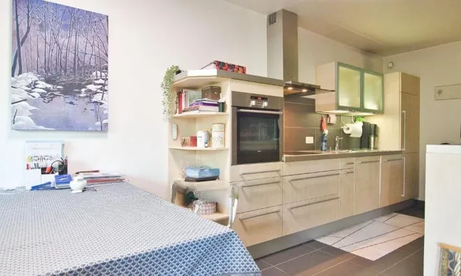 Недвижимость Apartment 3 rooms: 4