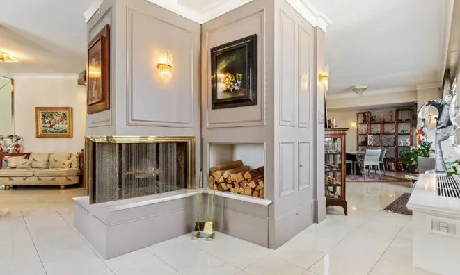 Недвижимость Roof flat 8 rooms: 4