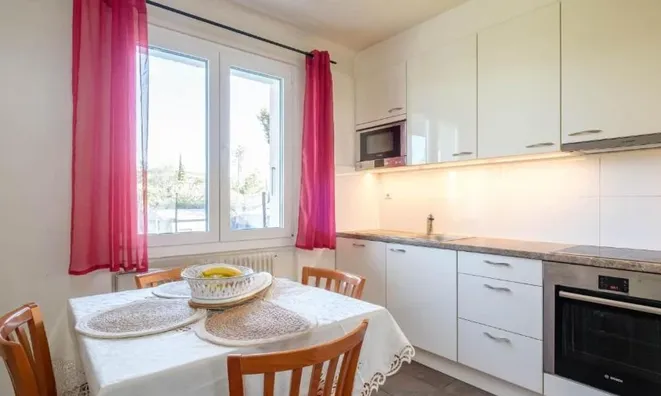 Недвижимость Single house 7 rooms: 3
