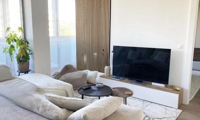 Недвижимость Apartment 3 rooms: 1