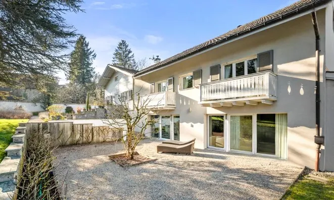 Недвижимость Single house 9 rooms: 11