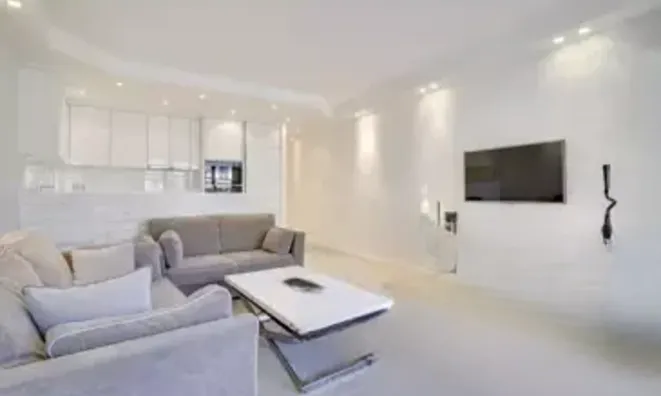 Недвижимость Villa Pointe Croisette: 2