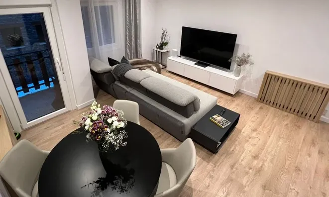 Недвижимость Recently renovated apartment near ski slopes: 2
