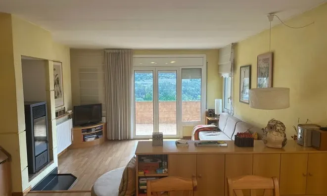 Недвижимость 3-bedroom apartment with 2 additional rooms for sale in Escaldes-Engordany: 2