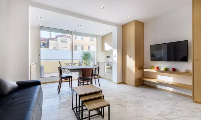 Недвижимость House Cannes: 2