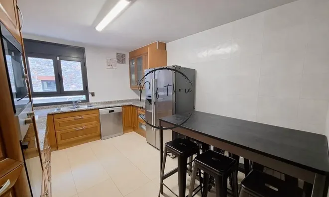 Недвижимость Exclusive ground floor with private garden in La Cortinada: 13