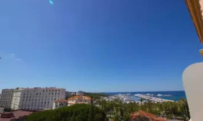 Недвижимость Villa Pointe Croisette: 15