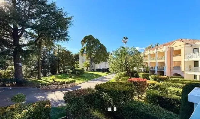 Недвижимость Villa Croix des Gardes: 4