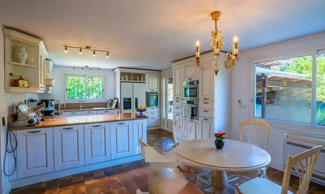 Недвижимость Villa Cannes: 12