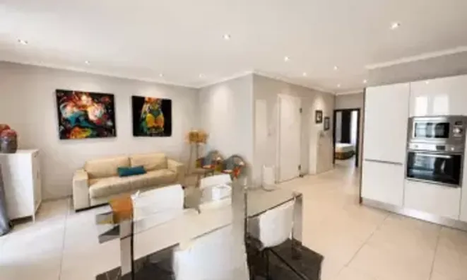 Недвижимость Villa République Cannes: 2