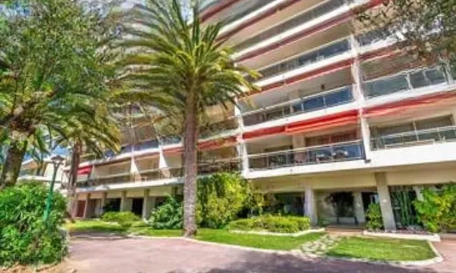 Недвижимость Villa Croix des Gardes: 2