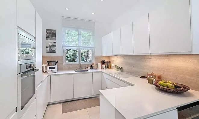 Недвижимость Villa République Cannes: 6