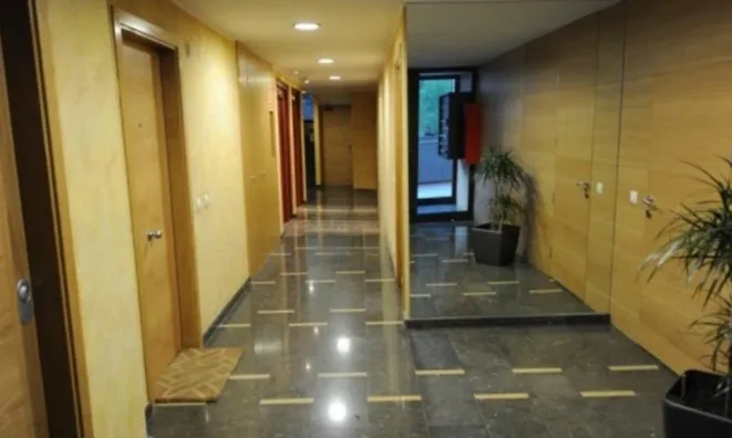 Недвижимость 2-bedroom apartment with additional room for sale in La Massana: 6
