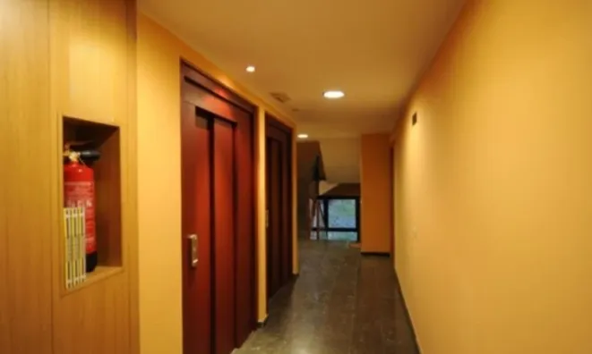 Недвижимость 2-bedroom apartment with additional room for sale in La Massana: 8