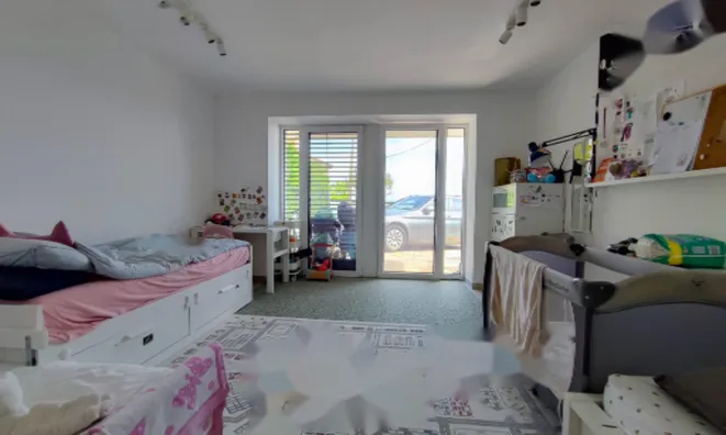 Недвижимость Трёхкомнатная квартира Жустерна: 17