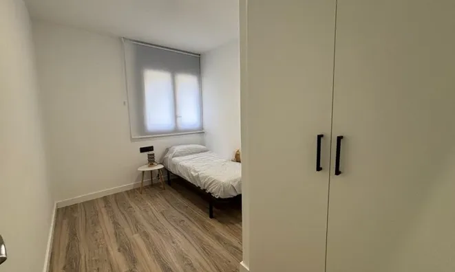 Недвижимость 3 bedroom apartment + 3 auxiliary rooms for sale in Encamp: 16