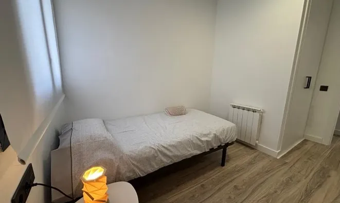 Недвижимость 3 bedroom apartment + 3 auxiliary rooms for sale in Encamp: 17
