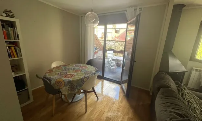 Недвижимость 2-bedroom apartment with 2 auxiliary rooms for sale in Ordino: 17