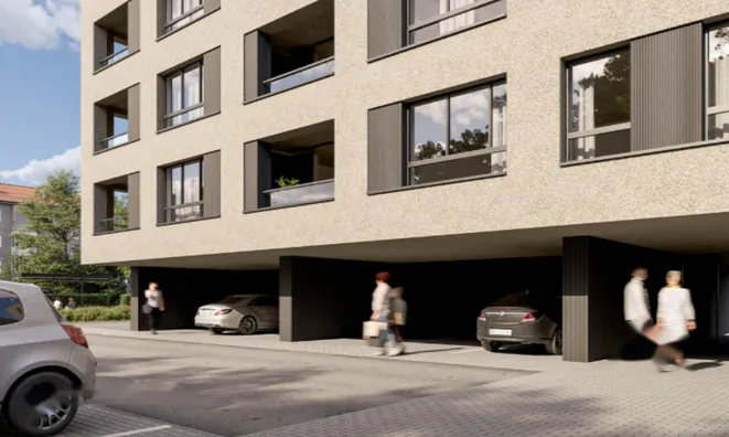 Недвижимость Четырехкомнатная квартира в Козине: 10