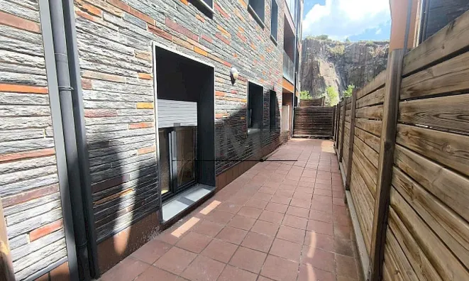 Недвижимость Fantastic 3-bedroom apartment with parking and storage in El Tarter: 14