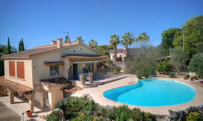 Недвижимость Villa Mougins: 4
