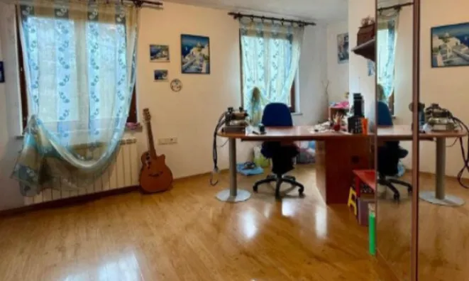 Недвижимость Квартира, 3-комнатная в Локеве: 17