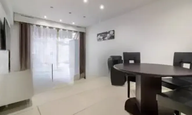 Недвижимость Villa Croix des Gardes: 2