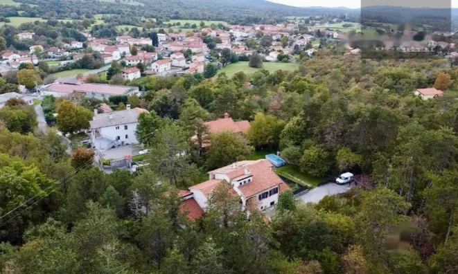 Недвижимость Квартира, 3-комнатная в Локеве: 25