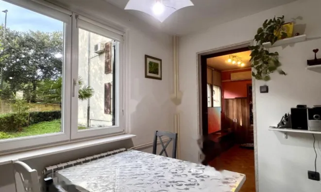 Недвижимость Трехкомнатная квартира Копер: 1