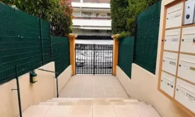 Недвижимость Villa Pointe Croisette: 2