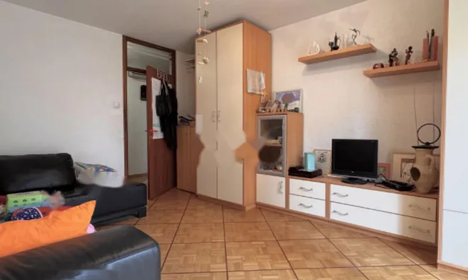 Недвижимость Четырехкомнатная квартира в Копере: 3