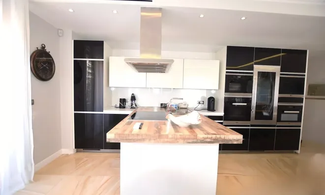 Недвижимость Villa Pointe Croisette: 2