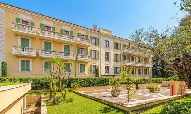 Недвижимость Estate Cannes République: 1