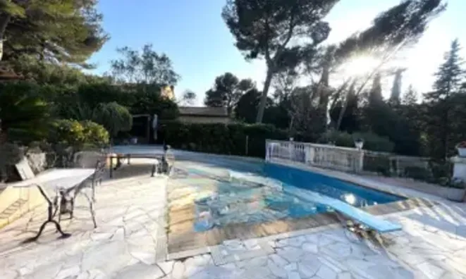 Недвижимость Villa Cannes Vallauris: 2