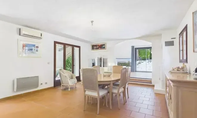 Недвижимость Villa Les Termes Mandelieu: 7