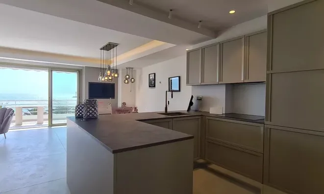 Недвижимость House Pointe Croisette: 1