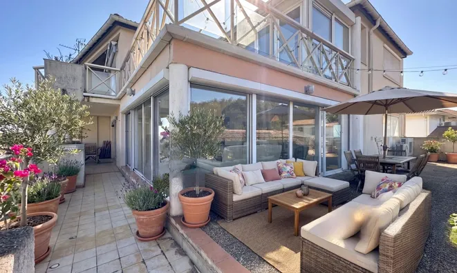 Недвижимость Property Cannes Mandelieu-Napoule: 3