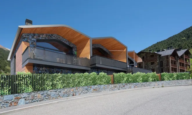 Недвижимость New townhouse development in Valle de Incles: 3